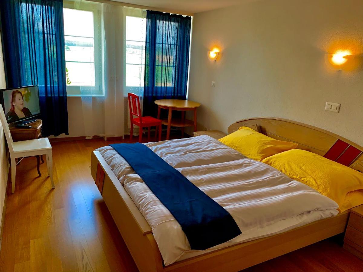 Hotel Lion D'Or Romont Buitenkant foto